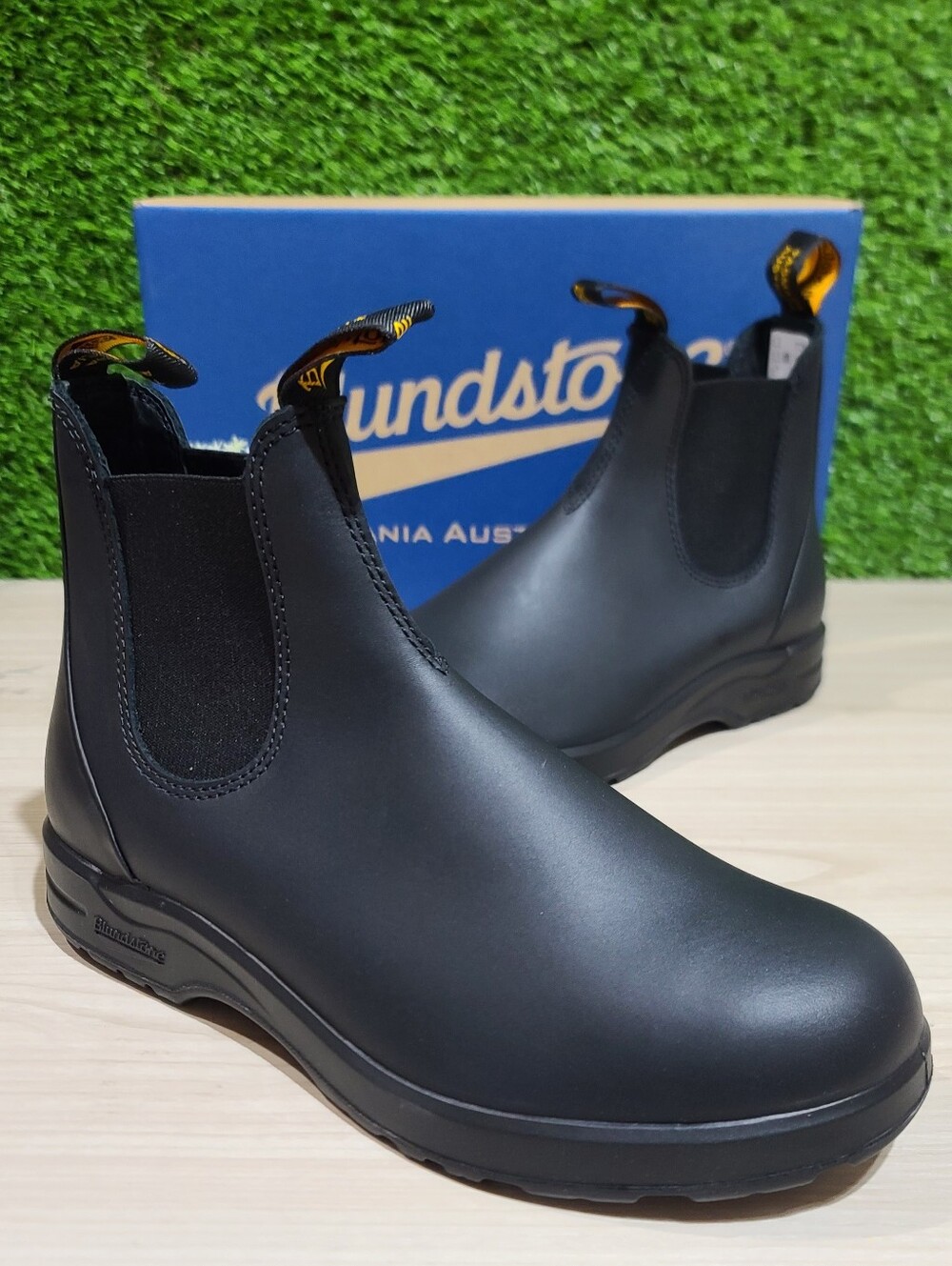 Blundstone 2058 All-Terrain Chelsea Boots - US Men's 8.5/AUS 7.5, Black NEW